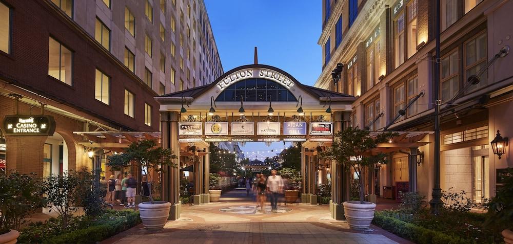 Caesars New Orleans Hotel Exterior photo